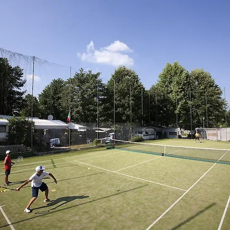 Camping Smeraldo Dormelletto